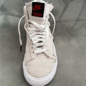 STRANGER THINGS Nike high tops